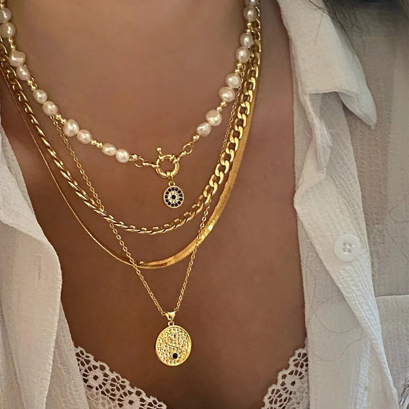 Collar con colgante de estilo bohemio vintage
