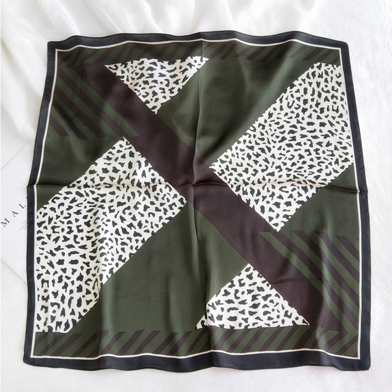 Bufanda vintage con estampado de leopardo