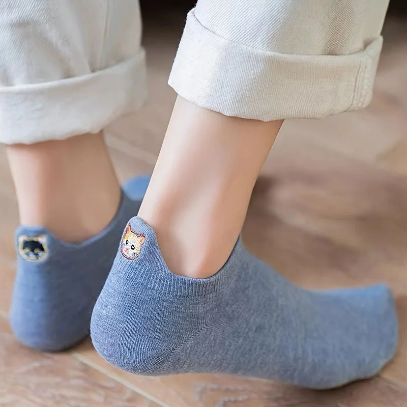 Calcetines informales con bordado de gatos