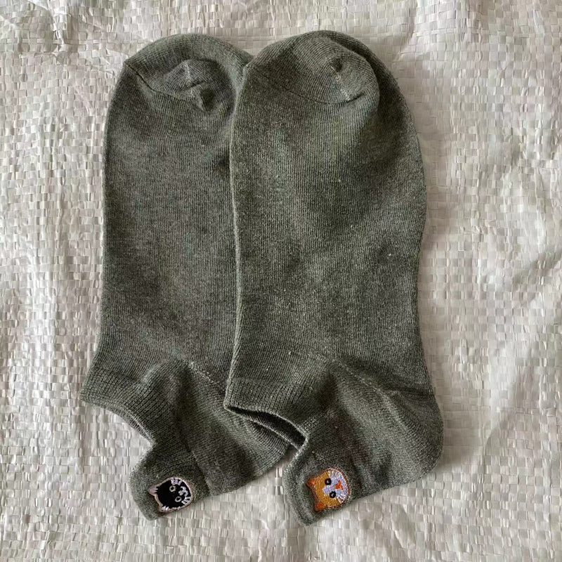 Calcetines informales con bordado de gatos